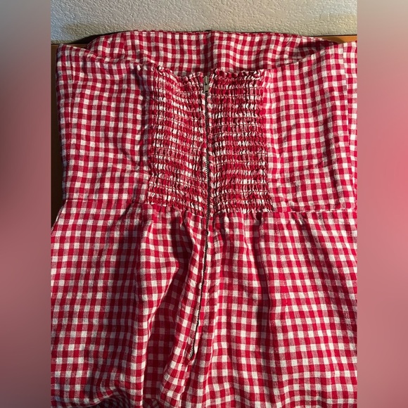 Reformation Red and White Checkered linen jumpsuit- sleeveless- wide leg size 6 - Picture 3 of 9
